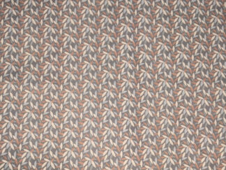 Lilla stof med blade i forskellige farver, så som Lyserød, pink og lys blå