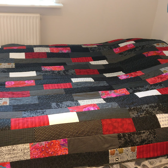 Patchwork quilt lavet som gave
